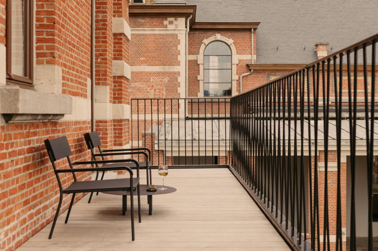 Chambre Lit King-Size avec Balcon