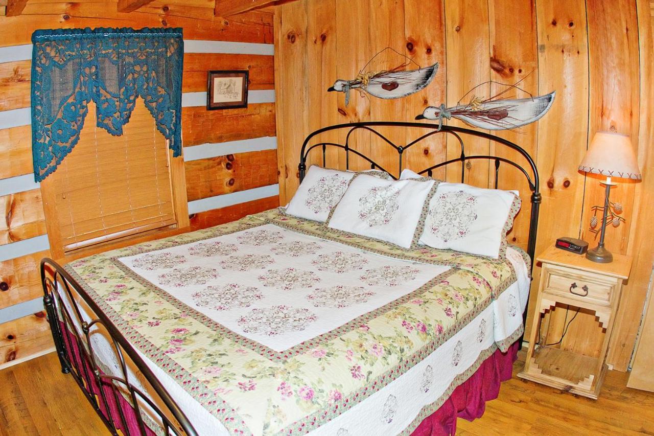 Deluxe Queen Suite,1153795125:JPEG