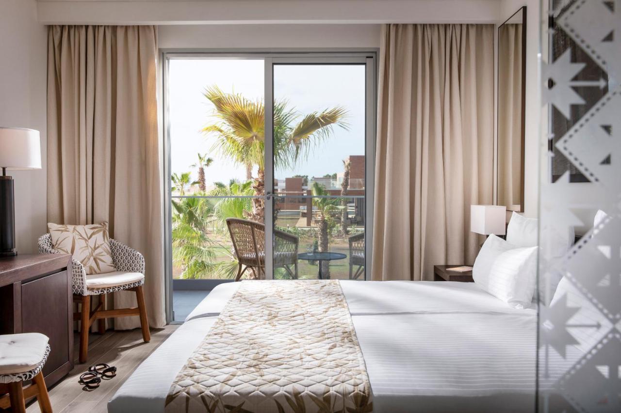 Quarto Duplo com Vista Jardim