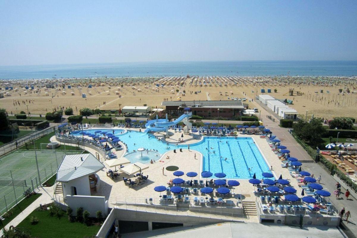 Quadruple Room Sea View,979592167:JPEG