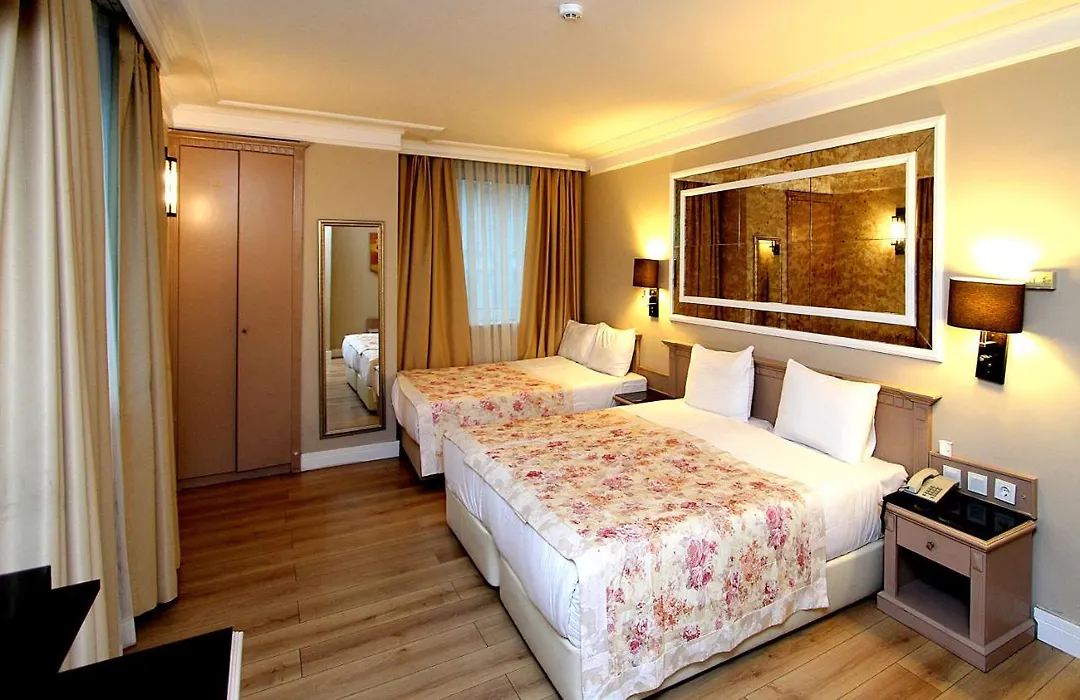 Grand Medya Hotel-Oldtown-1