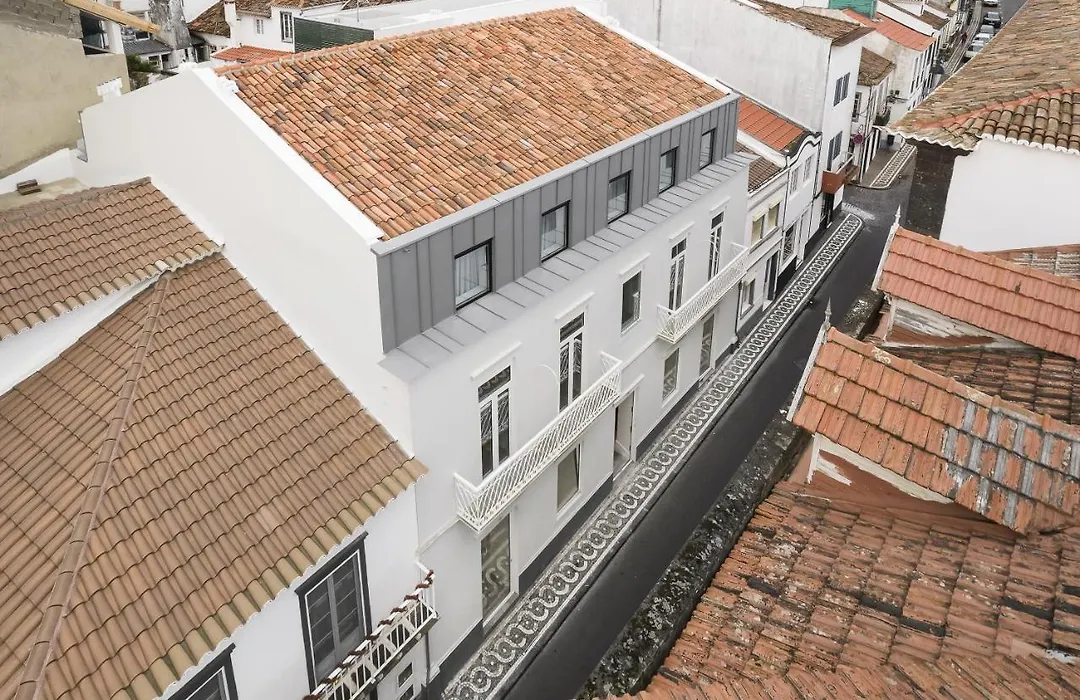 Casa Da Galeria - Azores Art Of Hosting-1