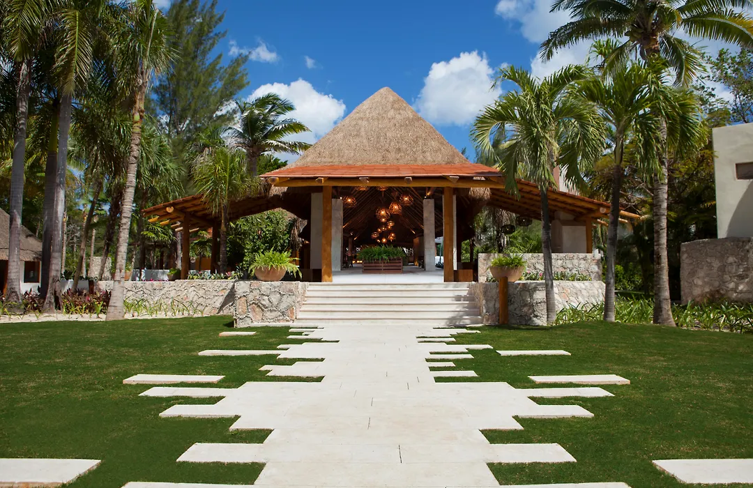 Mahekal Beach Front Resort & Spa-1