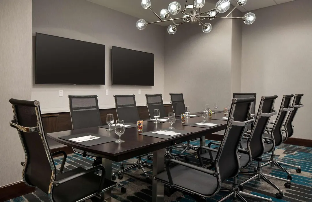 Hilton Garden Inn Denver/Cherry Creek-1
