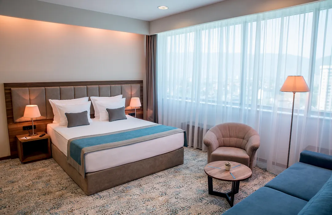Radon Plaza-1