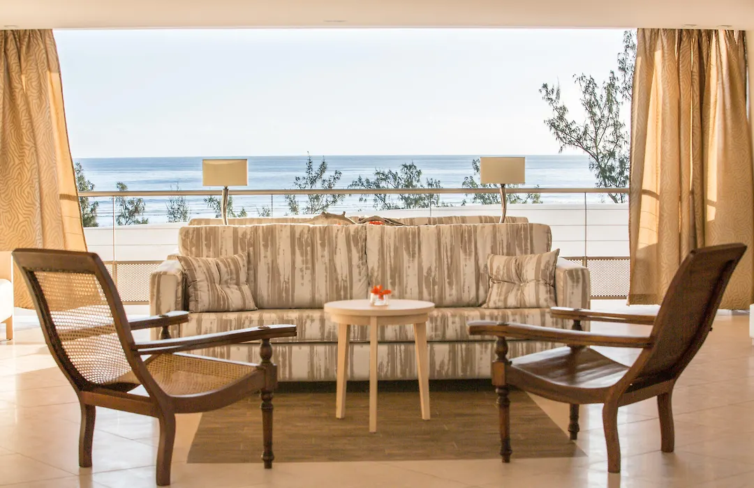 Akoya Hotel & Spa-1
