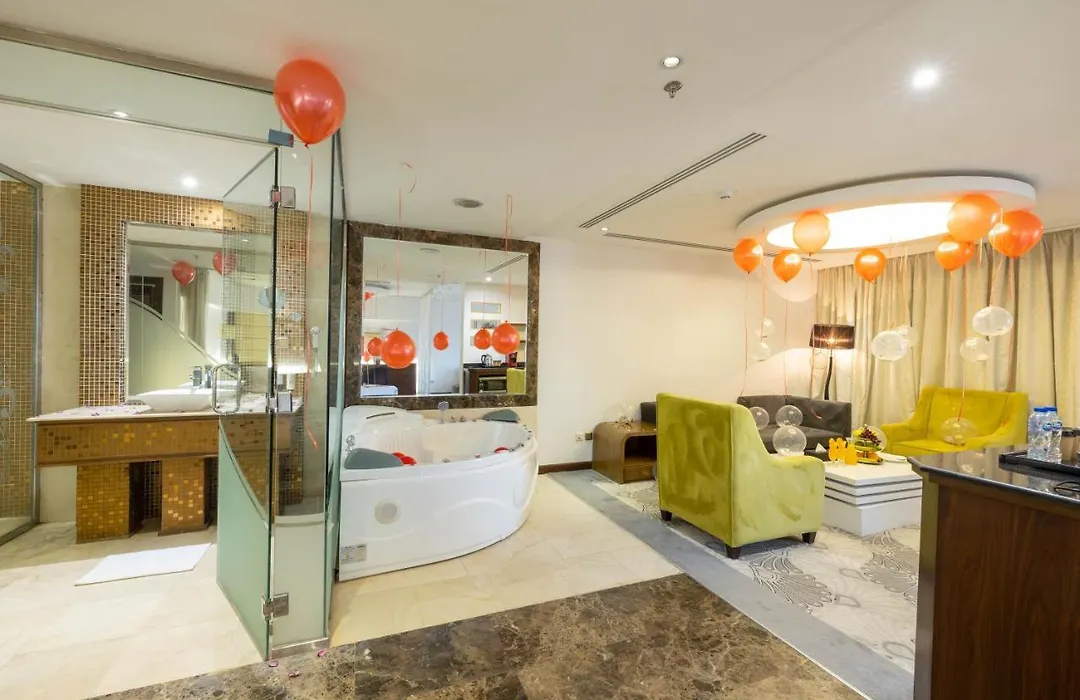 Mira Business Hotel-1
