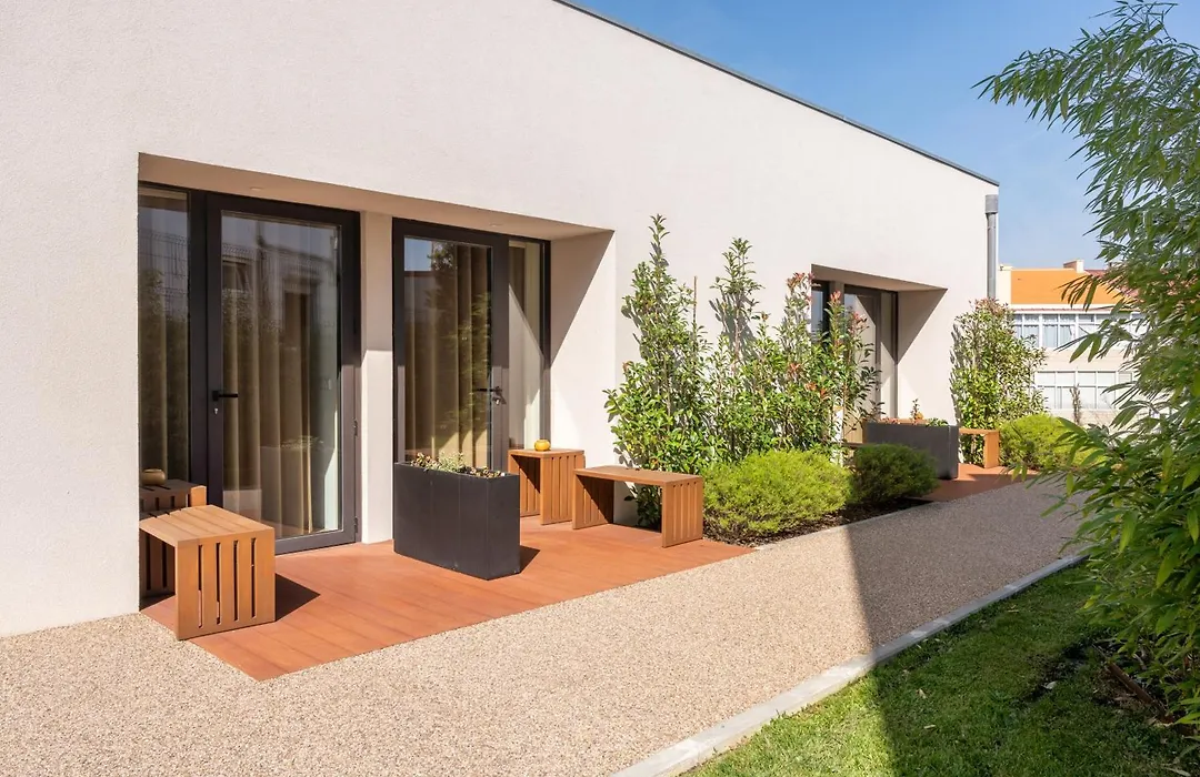 Bfresh Hotel - Padel, Pool & Fitness - Adults Only-1