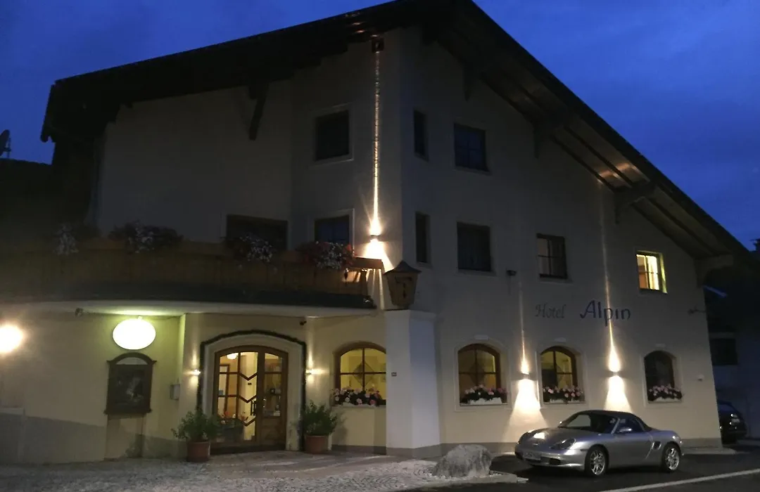 Hotel Alpin-1