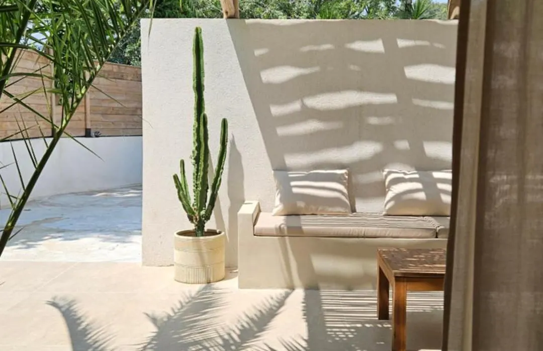 Le Clos des Délices - Love Room - Chambre avec spa, terrasse et parking privatif-1