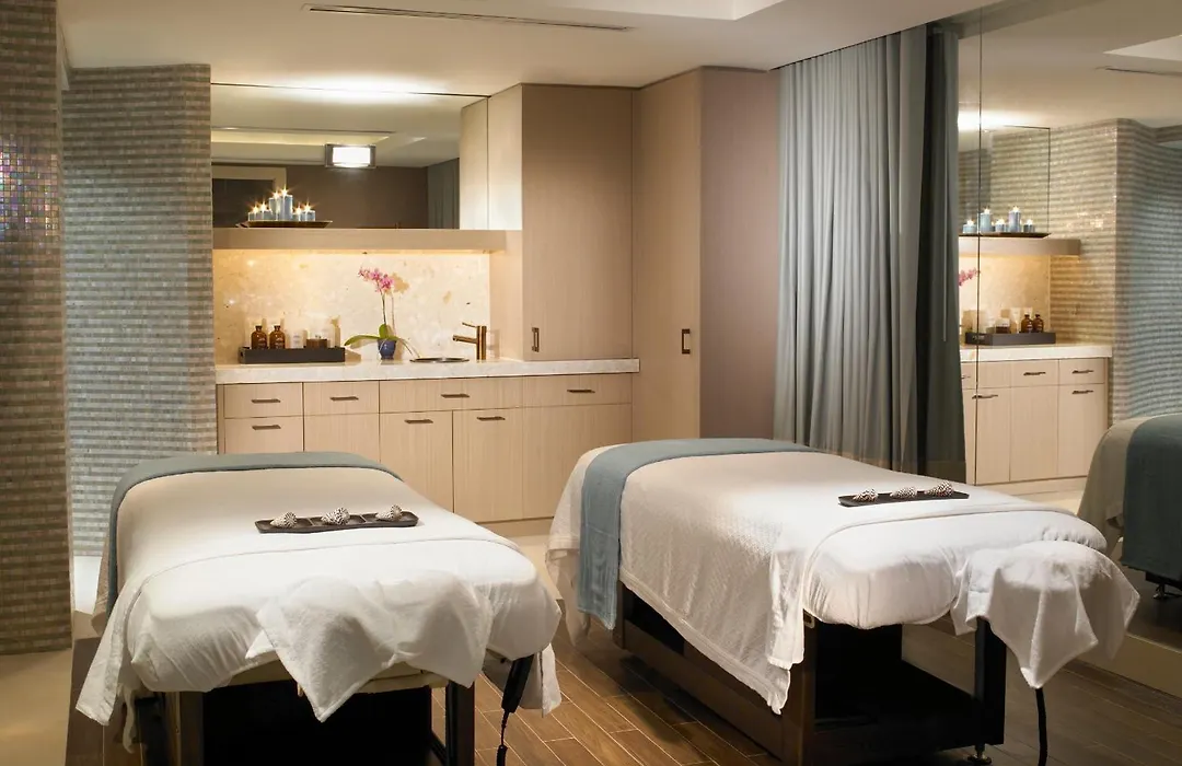 The Palms Hotel & Spa-1