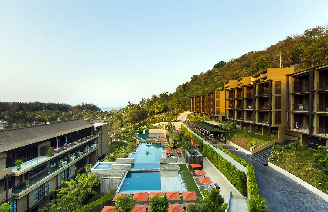 Sunsuri Phuket Resort, Nai Harn Beach-1
