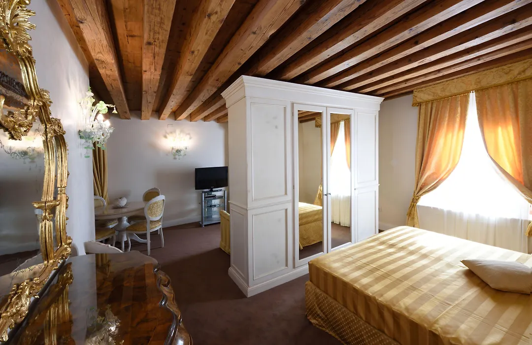 Hotel Ai Reali - Small Luxury Hotels Of The World-1