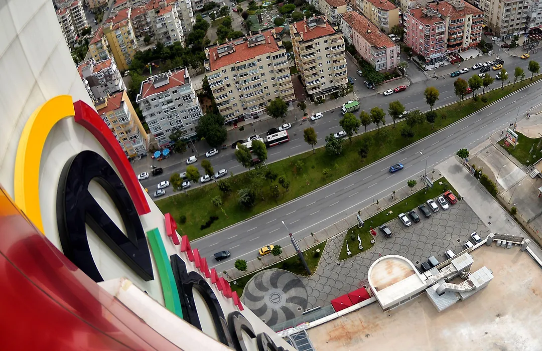 Ramada Encore By Wyndham Izmir-1