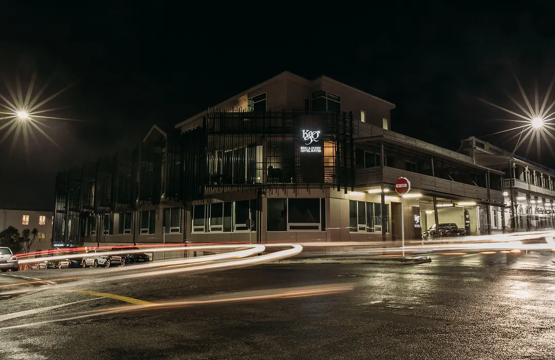 King And Queen Hotel Suites-1
