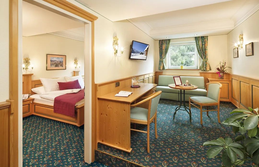 Hotel Alpina-1