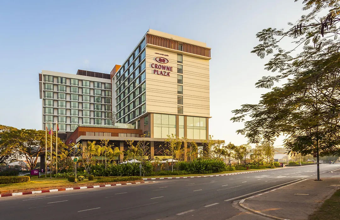 Crowne Plaza Vientiane By Ihg-1