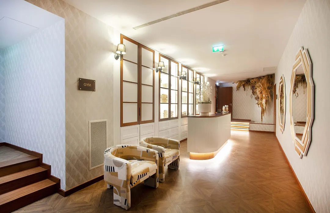 Wine & Books Porto Hotel - Small Luxury Hotels Of The World-1