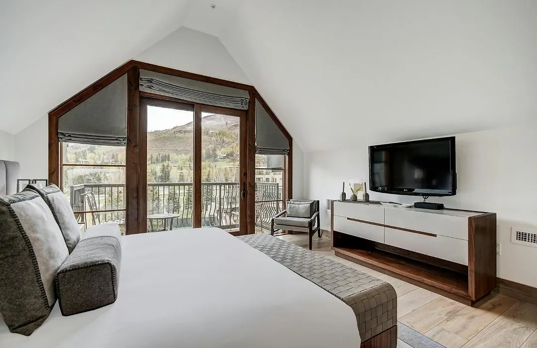 Legendary Lodging At The Ritz Carlton Residences Vail, A Vail Resorts Property-1