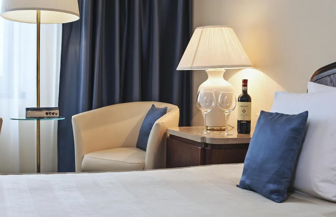 Booking Hotel&Spa-1