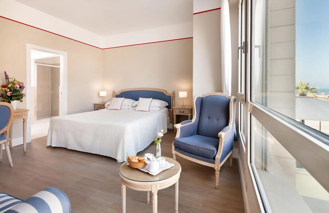 Hotel Sina Astor-1