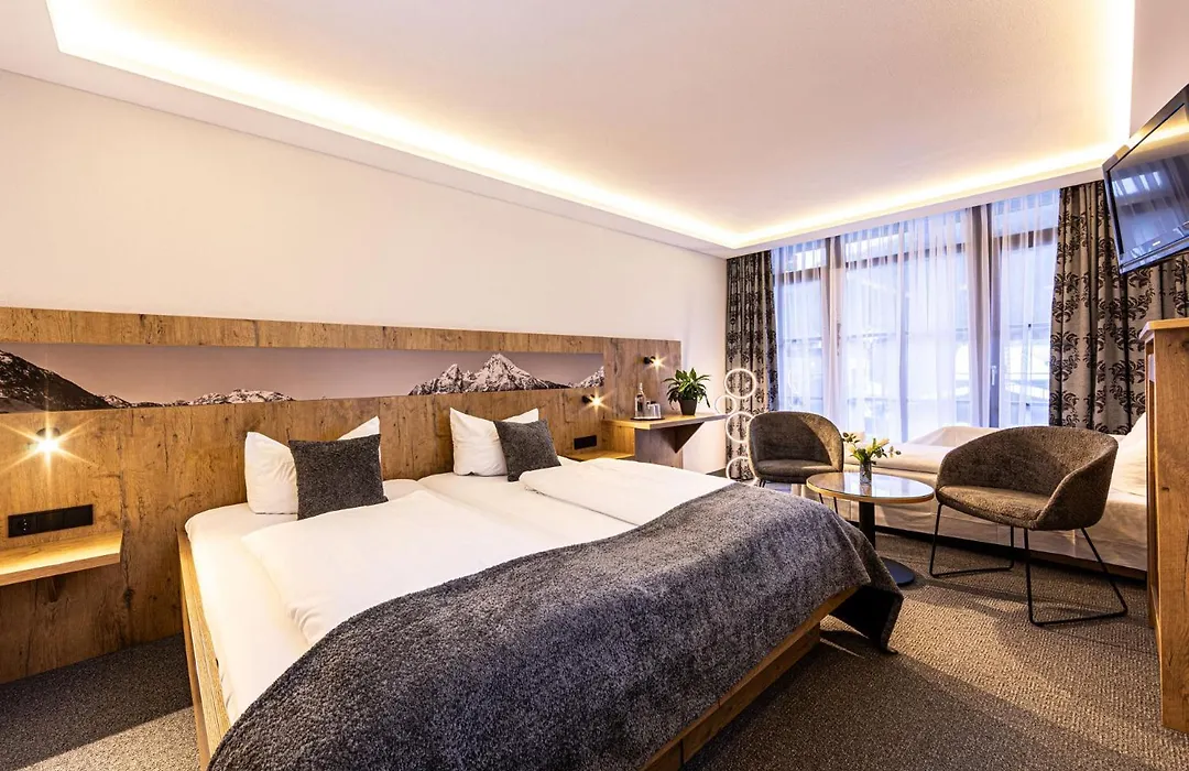 Hotel Alpinaros-1