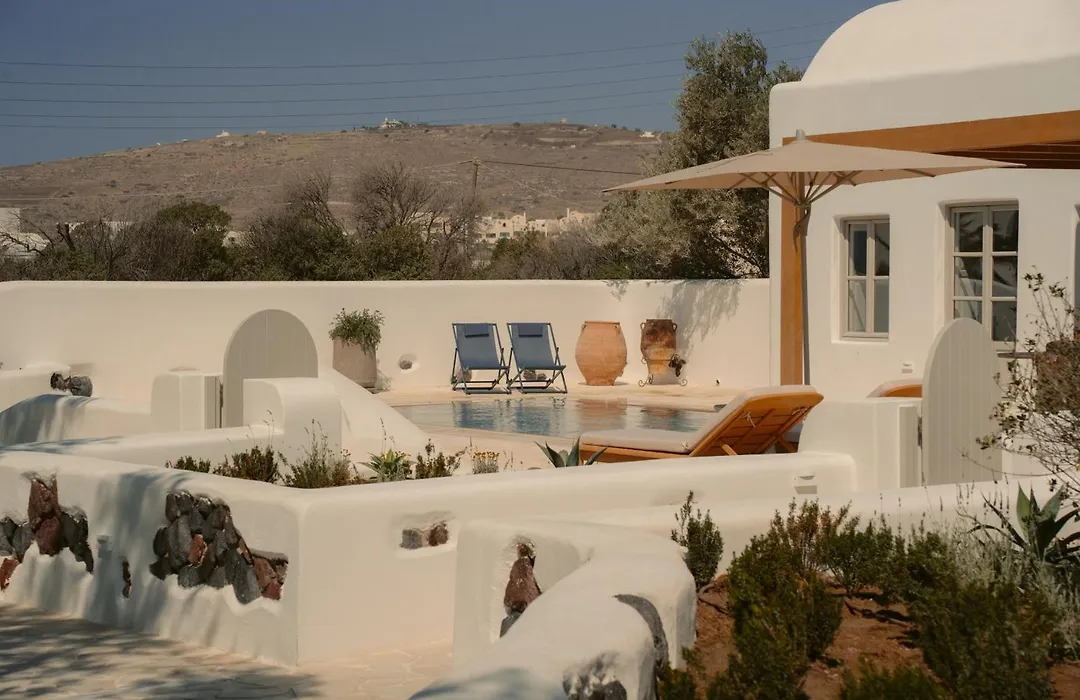 Black Rose Beach Suites-1