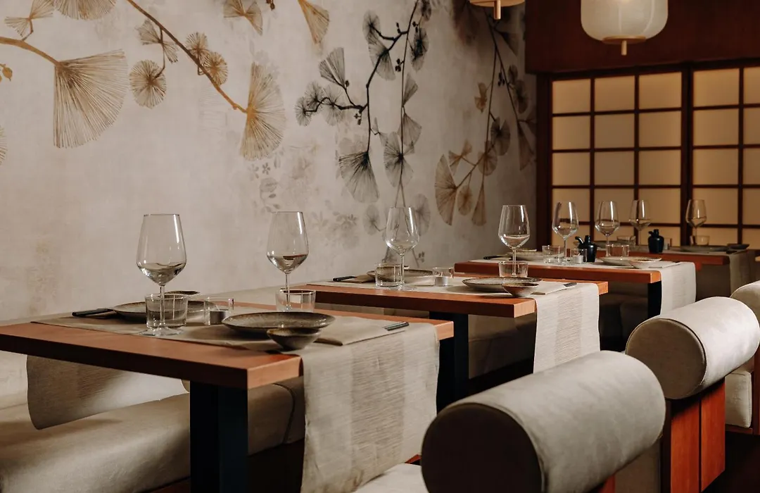Hotel 77 Seventy-Seven - Maison D'Art Collection-1