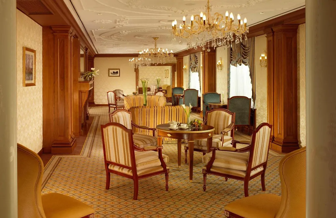 Fairmont Grand Hotel Kyiv-1