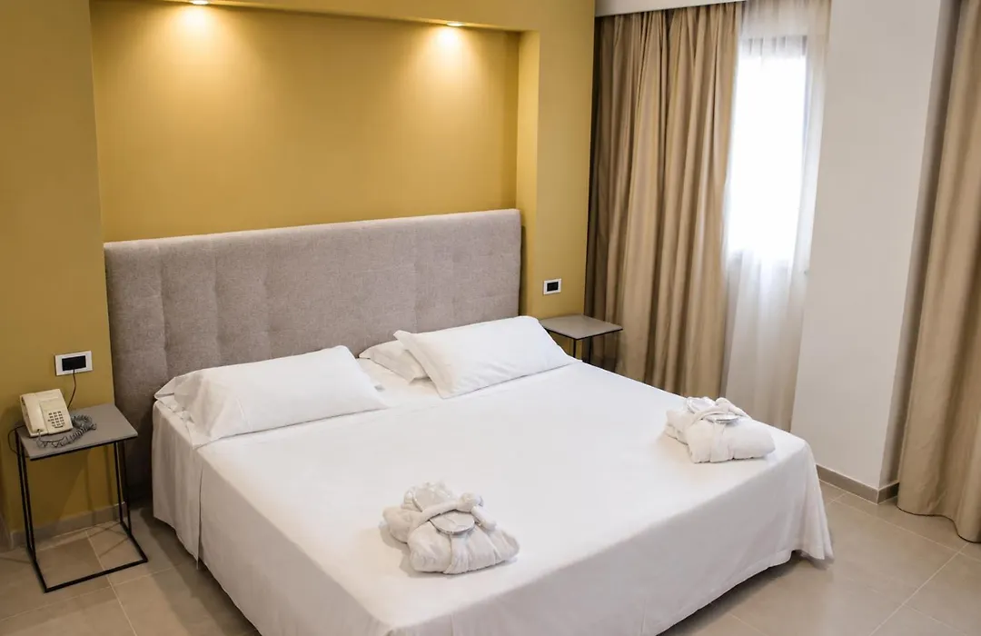 Mercure Olbia Hotel E Spa-1