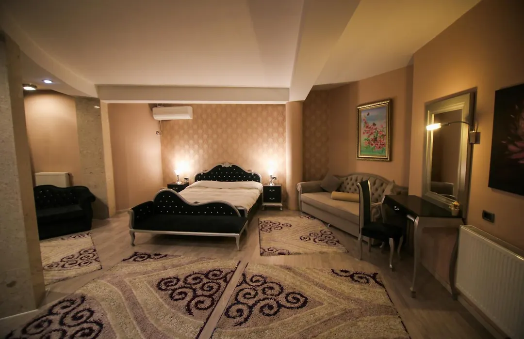 Hotel Kocibelli Pool & Spa-1