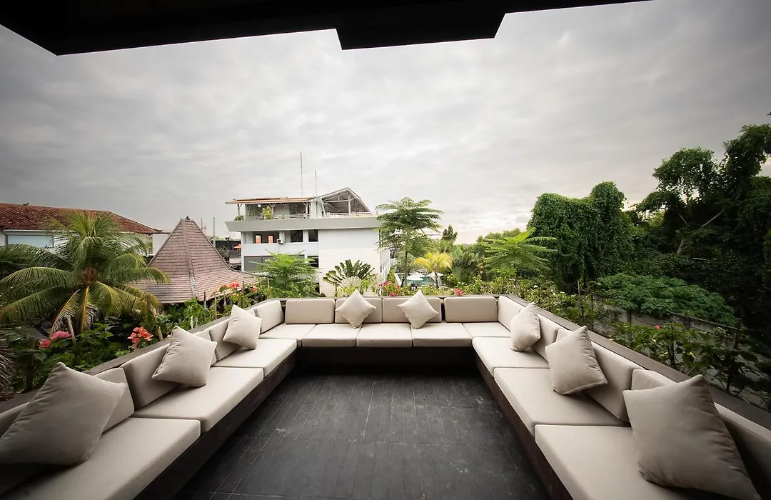 Padang Padang Inn-1