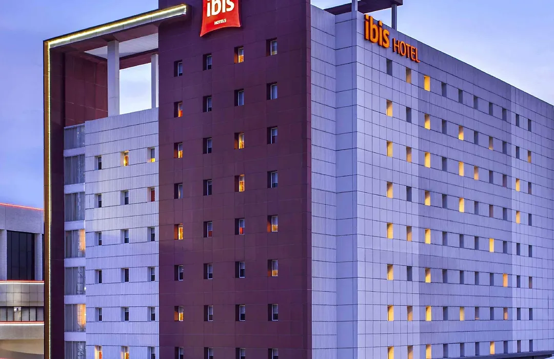 Ibis Surabaya City Center-1