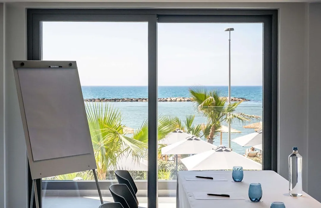 Mercure Larnaca Beach Resort-1