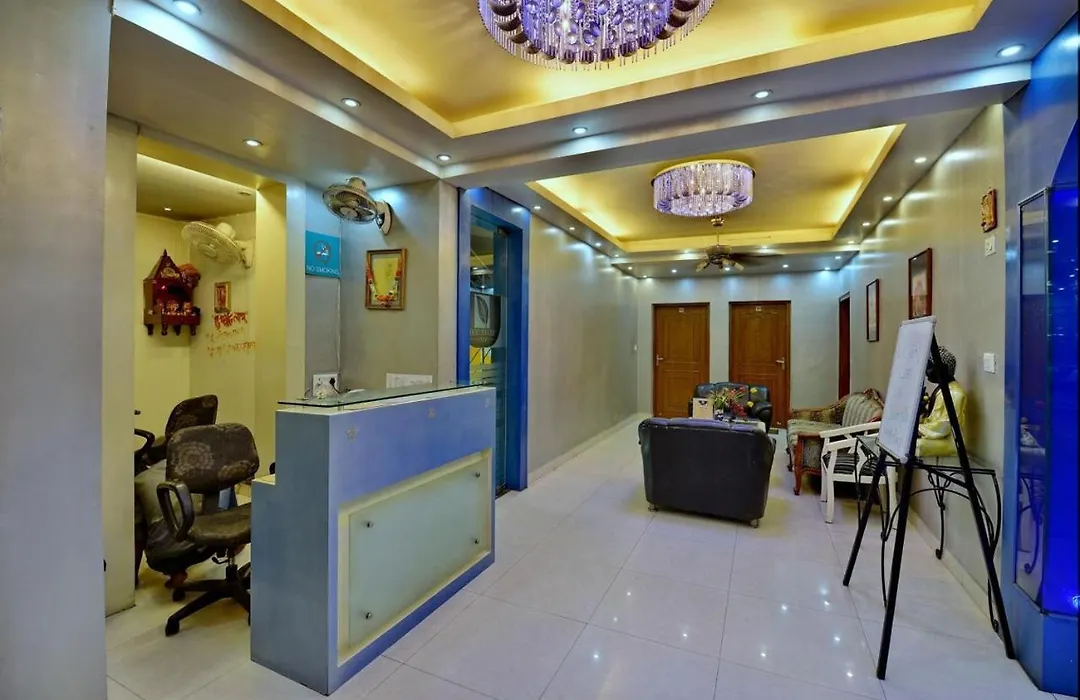 Hotel Silver Leaf, Noida-1