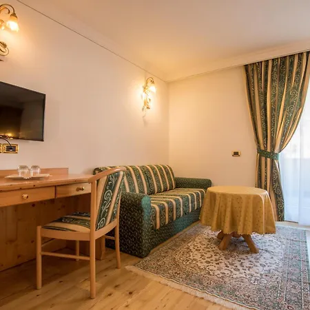 Hotel Chalet All'Imperatore-3