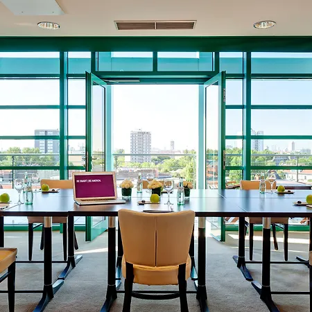 Abion Spreebogen Waterside Hotel Berlin-2