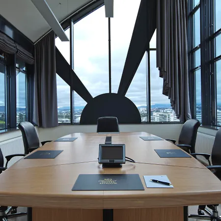 Hotel Reykjavík Grand-2