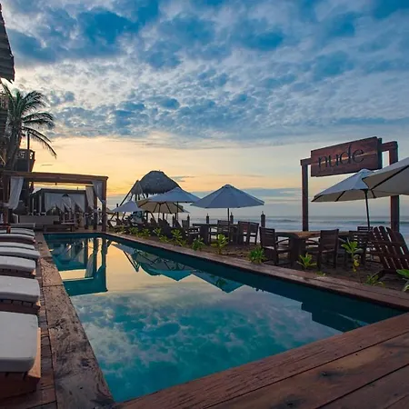 Hotel Nude Zipolite & Beach Club-3