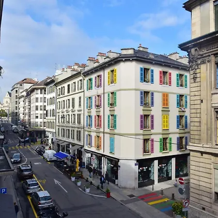 Hotel Rousseau Plus-3