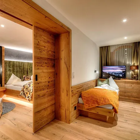Hotel Sonne Ischgl-3