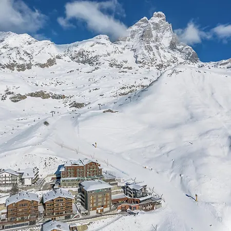 Hotiday Cervinia Ski&Spa-3