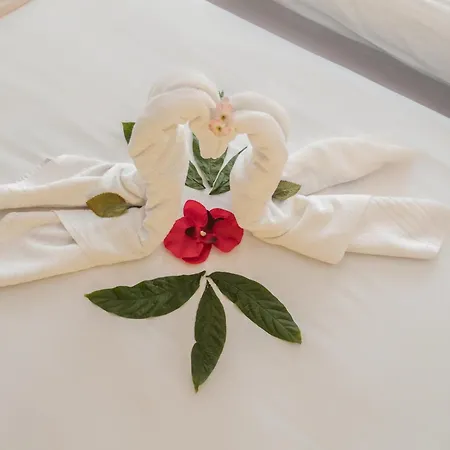 Far Life Hotel-2