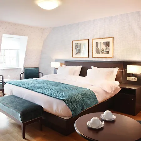 Logis Hotel Ettenheim-2