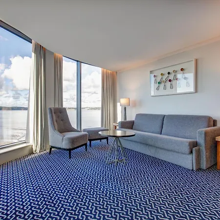 Radisson Blu Waterfront Hotel, Jersey-2