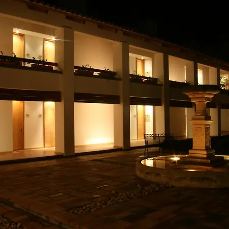 Hotel Casa De Los Fundadores-3