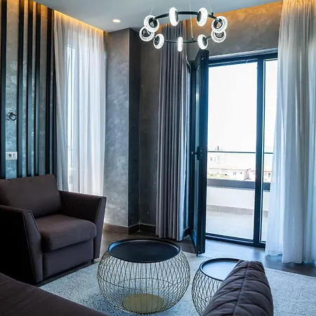 Henry Resort & Spa-2