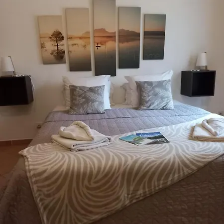 Villa Asunda B&B Spa&Sauna, Chambres d'Hôtes-2