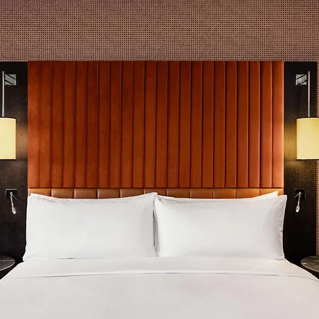 Hilton Vienna Waterfront-2