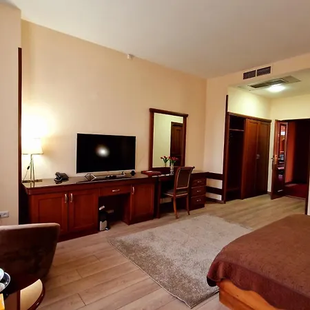 Ararat Hotel-3